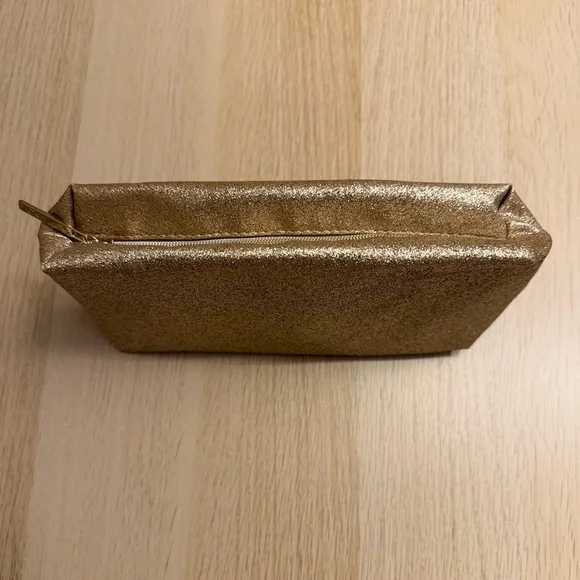 Lancôme Hypnôse Drama Mascara in Excessive Black with Gold Pouch - Picture 7 of 8